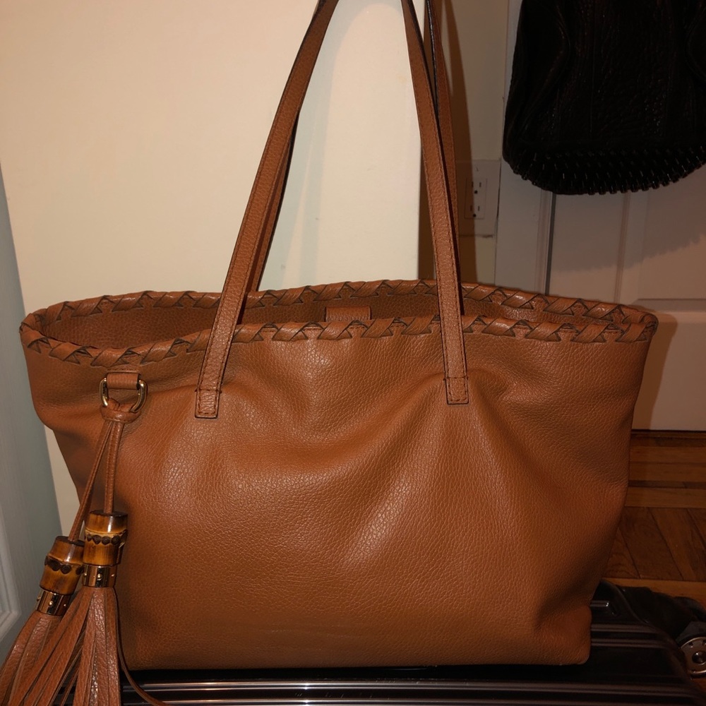 Gucci tan tote